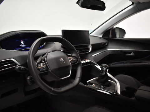 Peugeot 3008 Hybrid 225 e-EAT8 GT