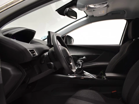 Peugeot 3008 Hybrid 225 e-EAT8 GT