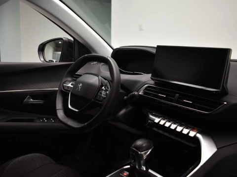 Peugeot 3008 Hybrid 225 e-EAT8 GT