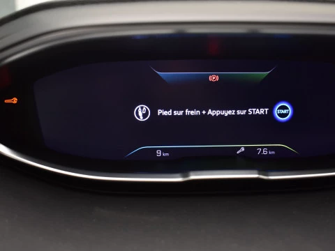 Peugeot 3008 Hybrid 225 e-EAT8 GT