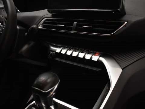 Peugeot 3008 Hybrid 225 e-EAT8 GT