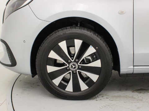 Mercedes-Benz Vito 2.0CDI 100KW 114 TOURER SELECT SWB L 136 4P 8 Plazas