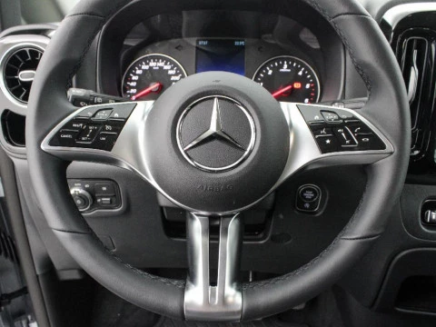 Mercedes-Benz Vito 2.0CDI 100KW 114 TOURER SELECT SWB L 136 4P 8 Plazas