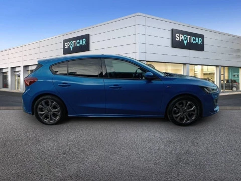 Ford Focus 1.0 Ecoboost MHEV 92kW ST-Line