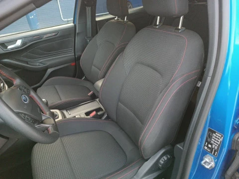 Ford Focus 1.0 Ecoboost MHEV 92kW ST-Line