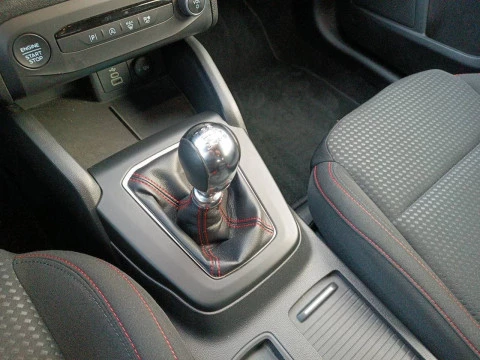 Ford Focus 1.0 Ecoboost MHEV 92kW ST-Line