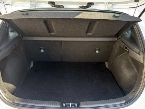 Hyundai i30 1.0 TGDI 48V Klass 74 kW (100 CV)