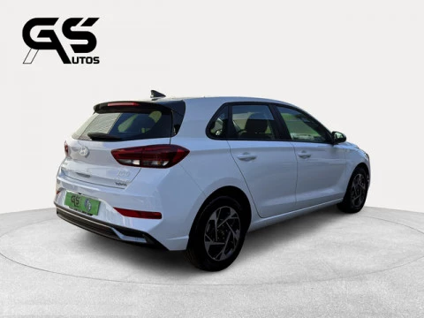 Hyundai i30 1.0 TGDI 48V Klass 74 kW (100 CV)