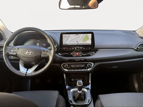 Hyundai i30 1.0 TGDI 48V Klass 74 kW (100 CV)