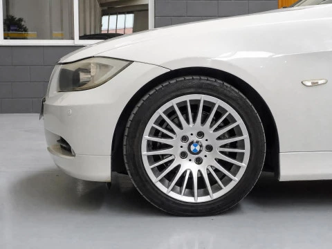 BMW Serie 3 320i