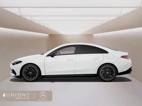 Mercedes-Benz Clase CLA  180 con tecnología híbrida