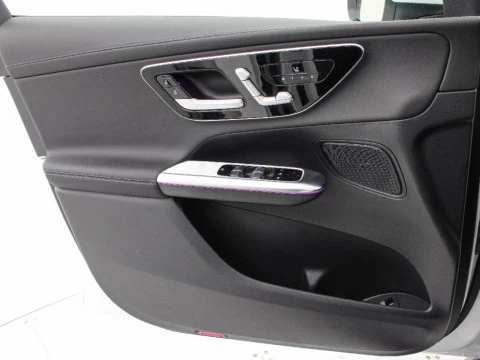 Mercedes-Benz Clase GLC 2.0 GLC 300 E PHEV AUTO 4MATIC 313 5P