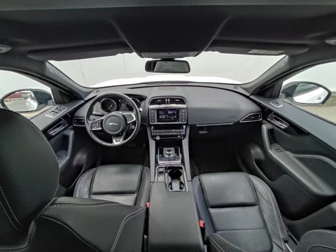 Jaguar F-Pace 2.0L i4D 132kW R-Sport Auto