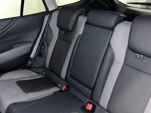 Subaru Outback 2.5i Field CVT Lineartronic AWD