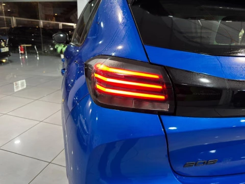 Peugeot 208 1.2 PURETECH S&S ACTIVE 100