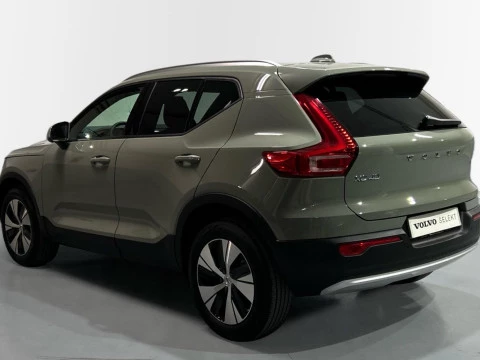 Volvo XC40 CORE, B3 MILD HYBRID GASOLINA CON P. DRIVER