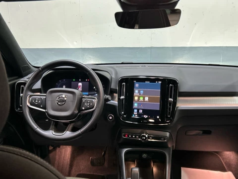 Volvo XC40 CORE, B3 MILD HYBRID GASOLINA CON P. DRIVER