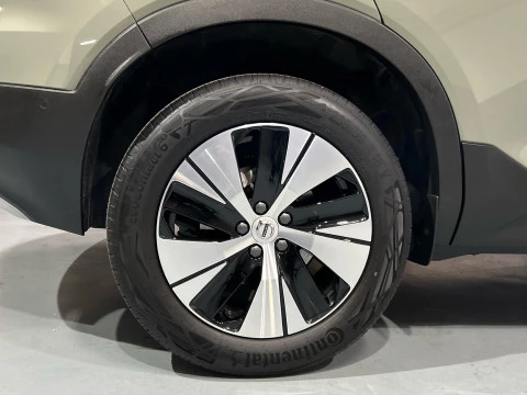 Volvo XC40 CORE, B3 MILD HYBRID GASOLINA CON P. DRIVER