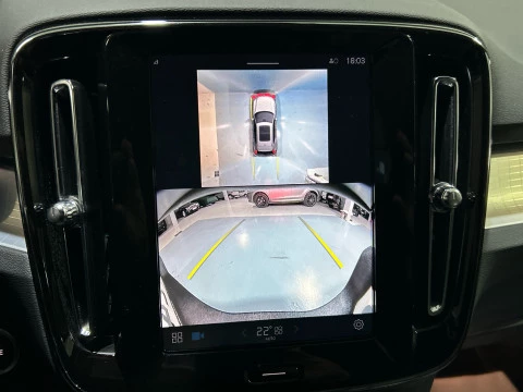 Volvo XC40 CORE, B3 MILD HYBRID GASOLINA CON P. DRIVER