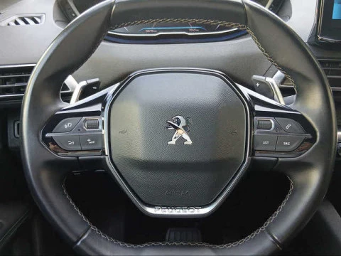 Peugeot 3008 PureTech 130 S&S Allure Pack EAT8 96 kW (130 CV)