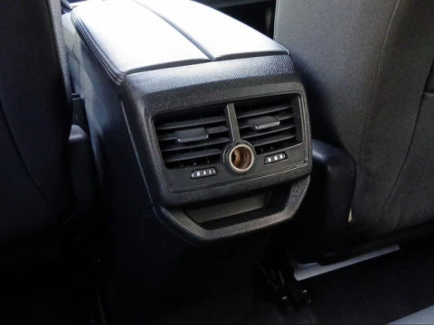 Peugeot 3008 PureTech 130 S&S Allure Pack EAT8 96 kW (130 CV)