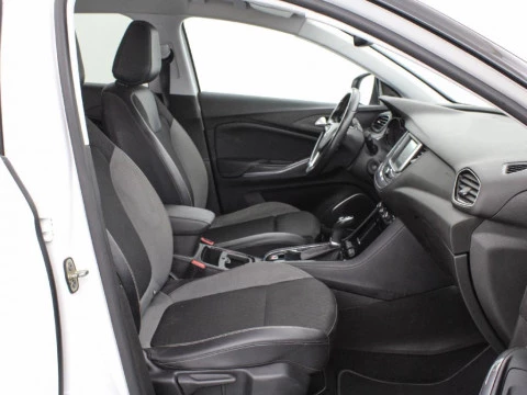 Opel Grandland X 1.5 CDTI 130 5P