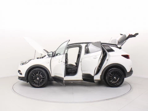 Opel Grandland X 1.5 CDTI 130 5P