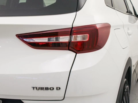 Opel Grandland X 1.5 CDTI 130 5P