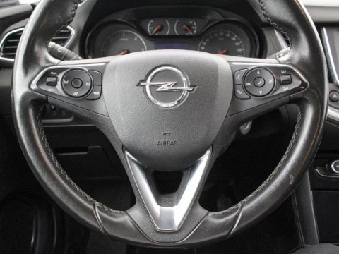 Opel Grandland X 1.5 CDTI 130 5P