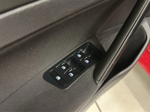 Volkswagen Golf Edition 1.2 TSI BMT 81 kW (110 CV)