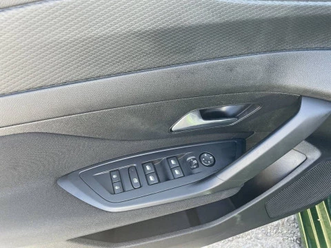 Peugeot 308 5P Active Pack Puretech 110 S&S MAN