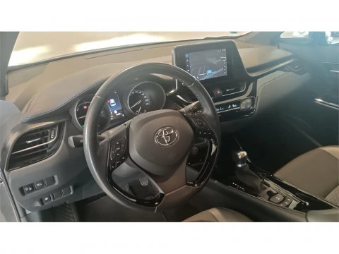 Toyota C-HR 5P Advance 125H e-CVT