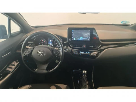 Toyota C-HR 5P Advance 125H e-CVT