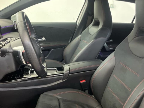 Mercedes-Benz Clase A 250 e Compacto