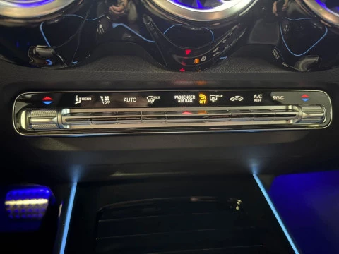 Mercedes-Benz GLB GLB 200 d