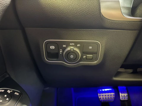 Mercedes-Benz GLB GLB 200 d