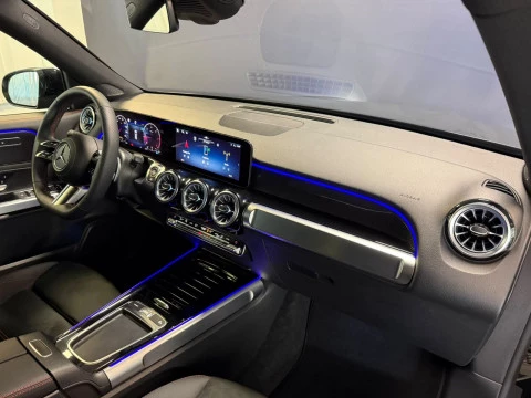 Mercedes-Benz GLB GLB 200 d