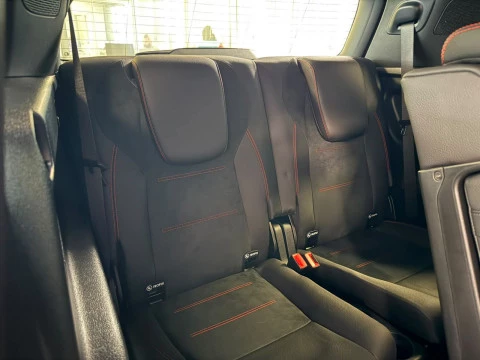 Mercedes-Benz GLB GLB 200 d