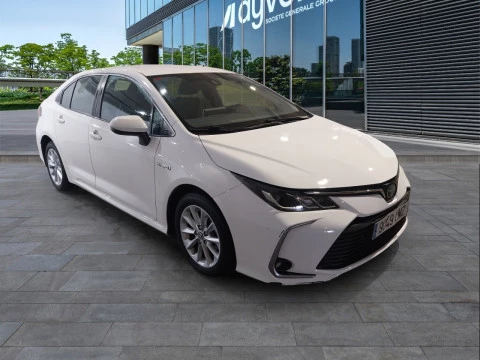 Toyota Corolla 1.8 125H BUSINESS PLUS E-CVT SEDAN