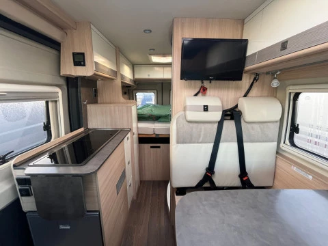 BURSTNER CITY CAR CITYCAR C540