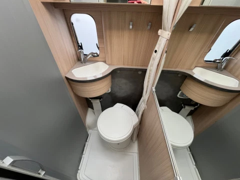 BURSTNER CITY CAR CITYCAR C540