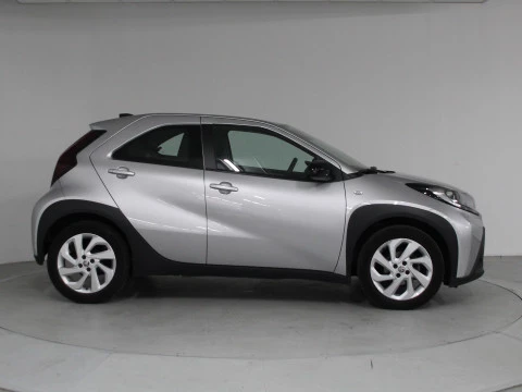 Toyota Aygo X Cross 1.0 VVT-I 72CV Play