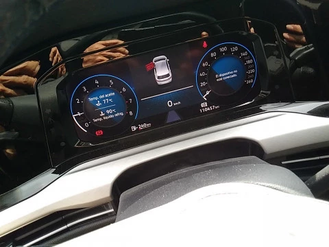 Volkswagen Golf Life 1.0 TSI 81kW (110CV)