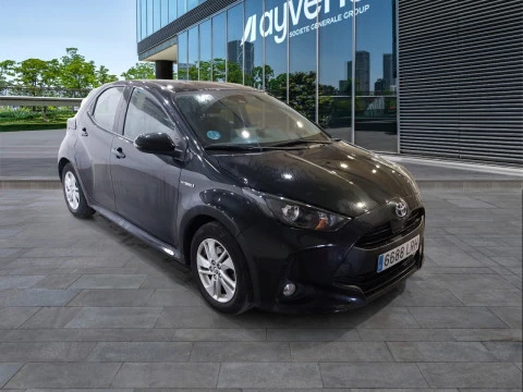 Toyota Yaris 1.5 120H Business Plus