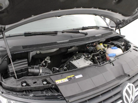 Volkswagen Caravelle 2.0 TDI BMT SWB ORIGIN 150CV 4P 8 PLAZAS