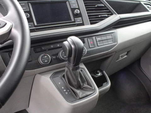 Volkswagen Caravelle 2.0 TDI BMT SWB ORIGIN 150CV 4P 8 PLAZAS