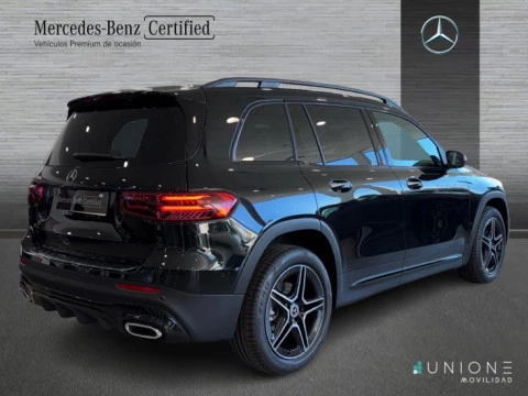 Mercedes-Benz GLB  200 d