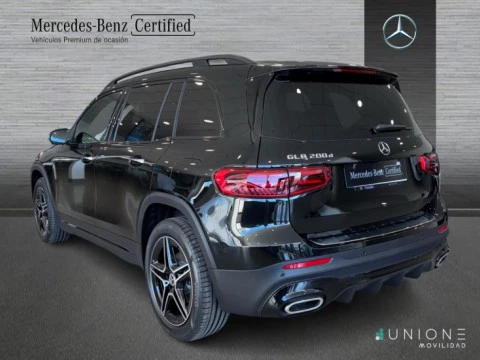 Mercedes-Benz GLB  200 d