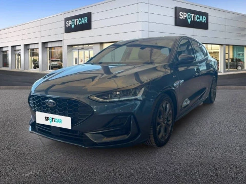 Ford Focus 1.0 Ecoboost MHEV 114kW ST-Line Auto