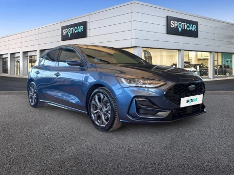 Ford Focus 1.0 Ecoboost MHEV 114kW ST-Line Auto